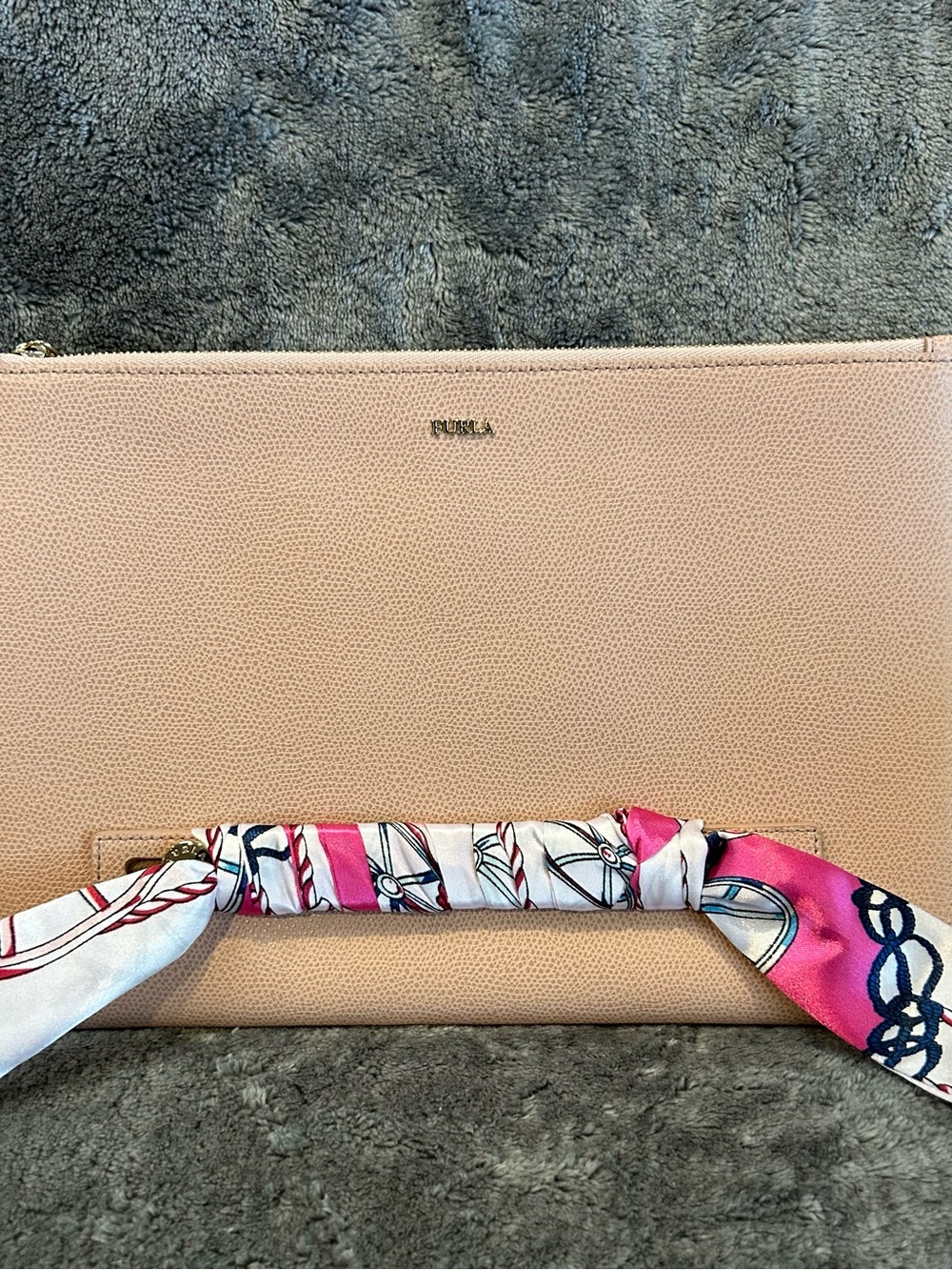 Furla Blush Pink Leather pouch Clutch with Scarf Wrap made in Italy - Picture 2 of 10